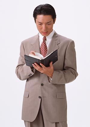 自力で離婚をしたい時に役立つ弁護士